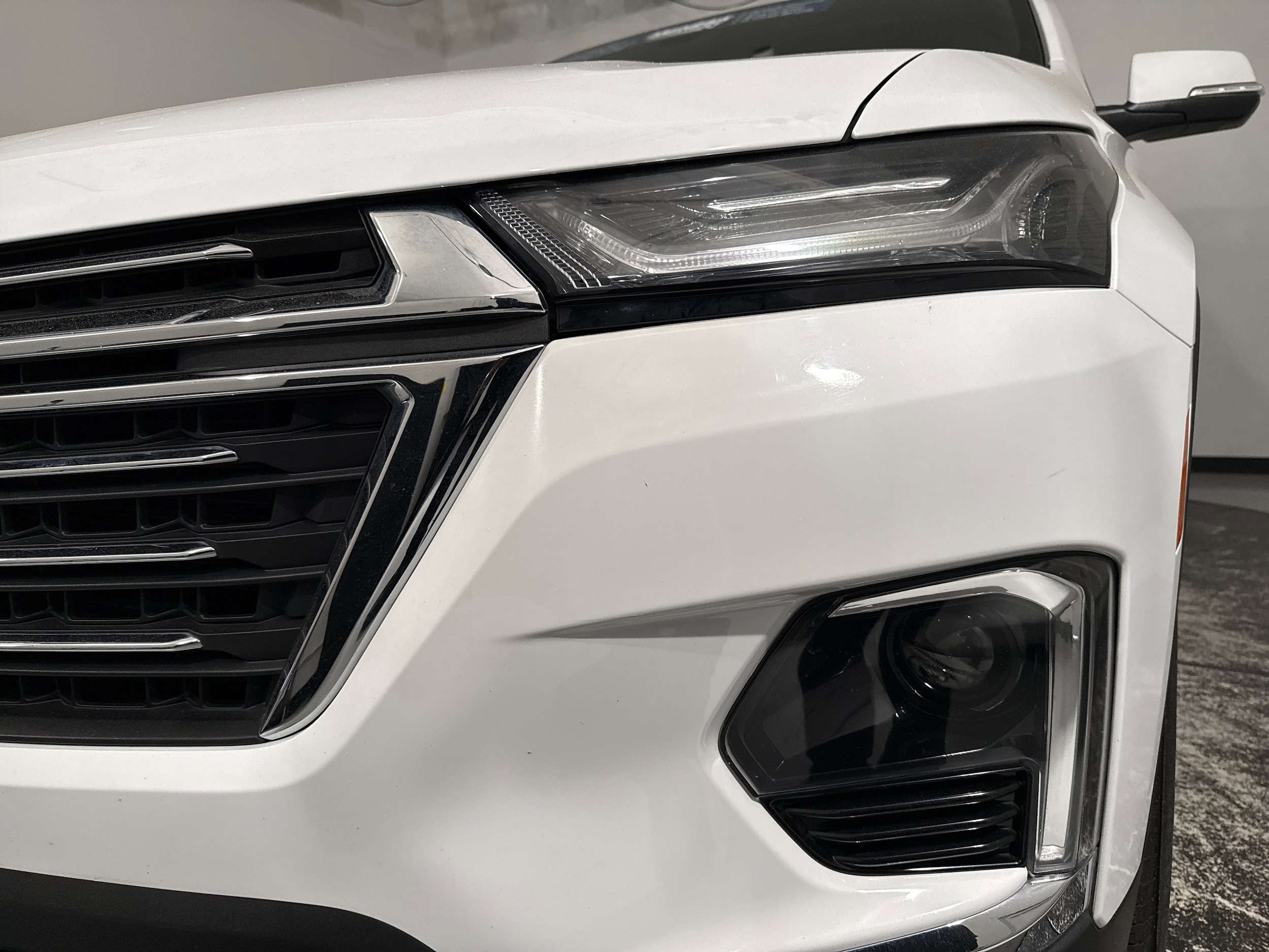 2023 Chevrolet Traverse LT Leather photo 5
