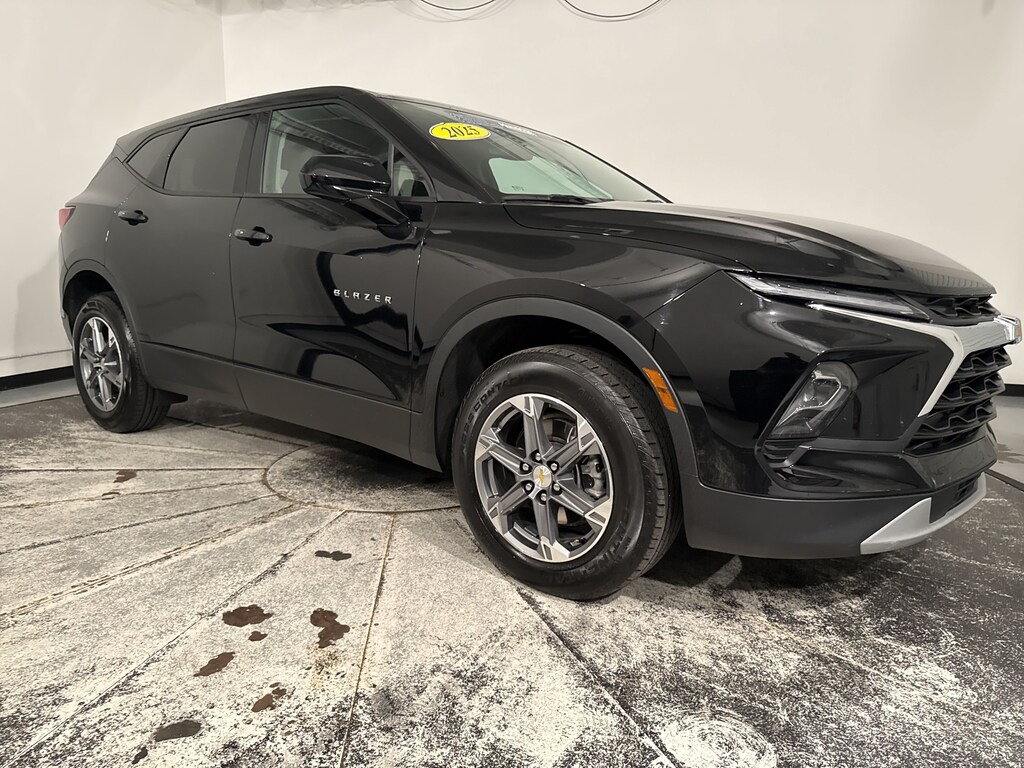 Used 2025 Chevrolet Blazer LT SUV