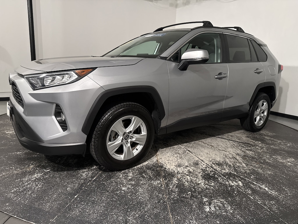 Used 2021 Toyota RAV4 XLE SUV