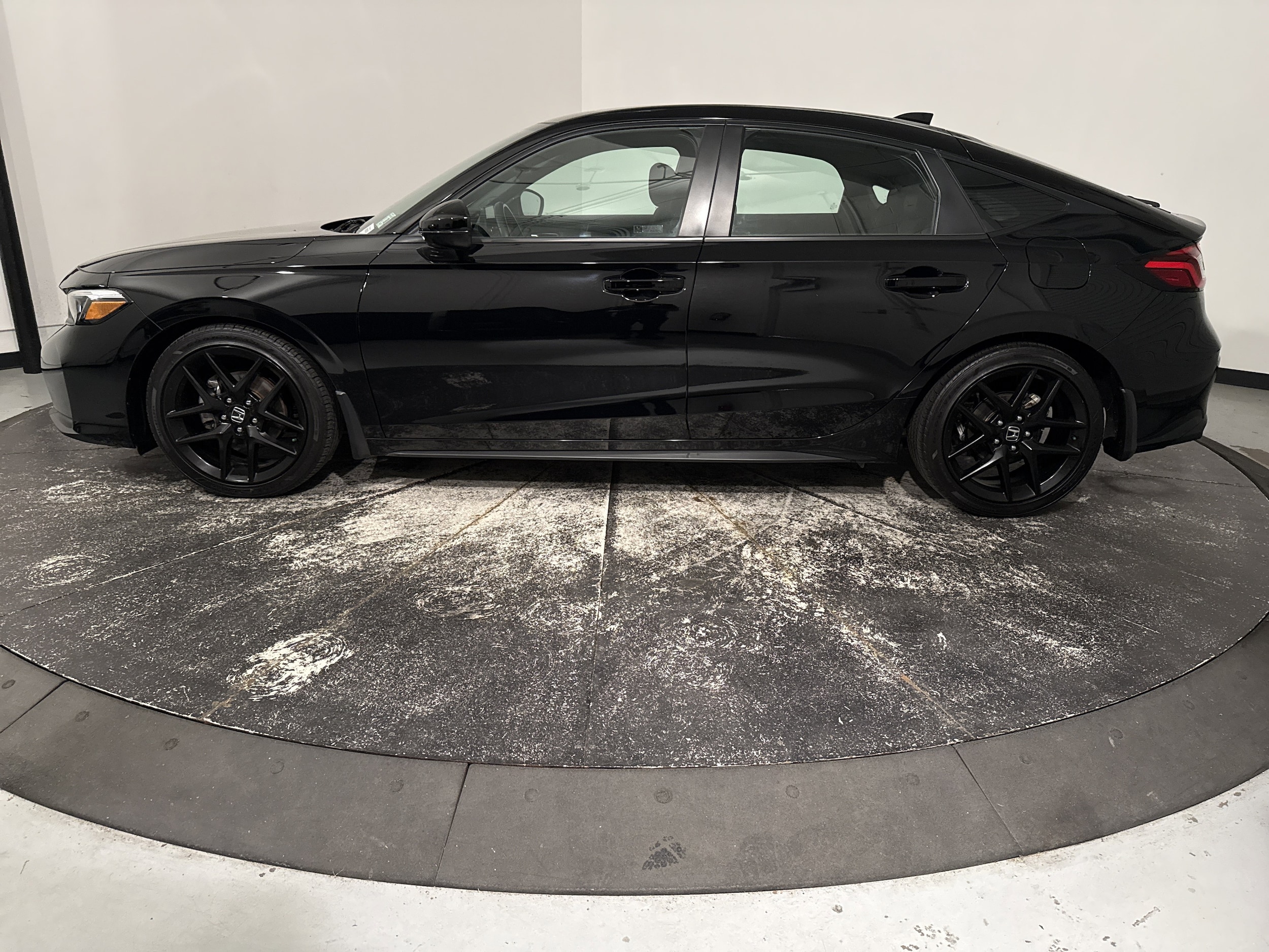 2025 Honda Civic Sport photo 6