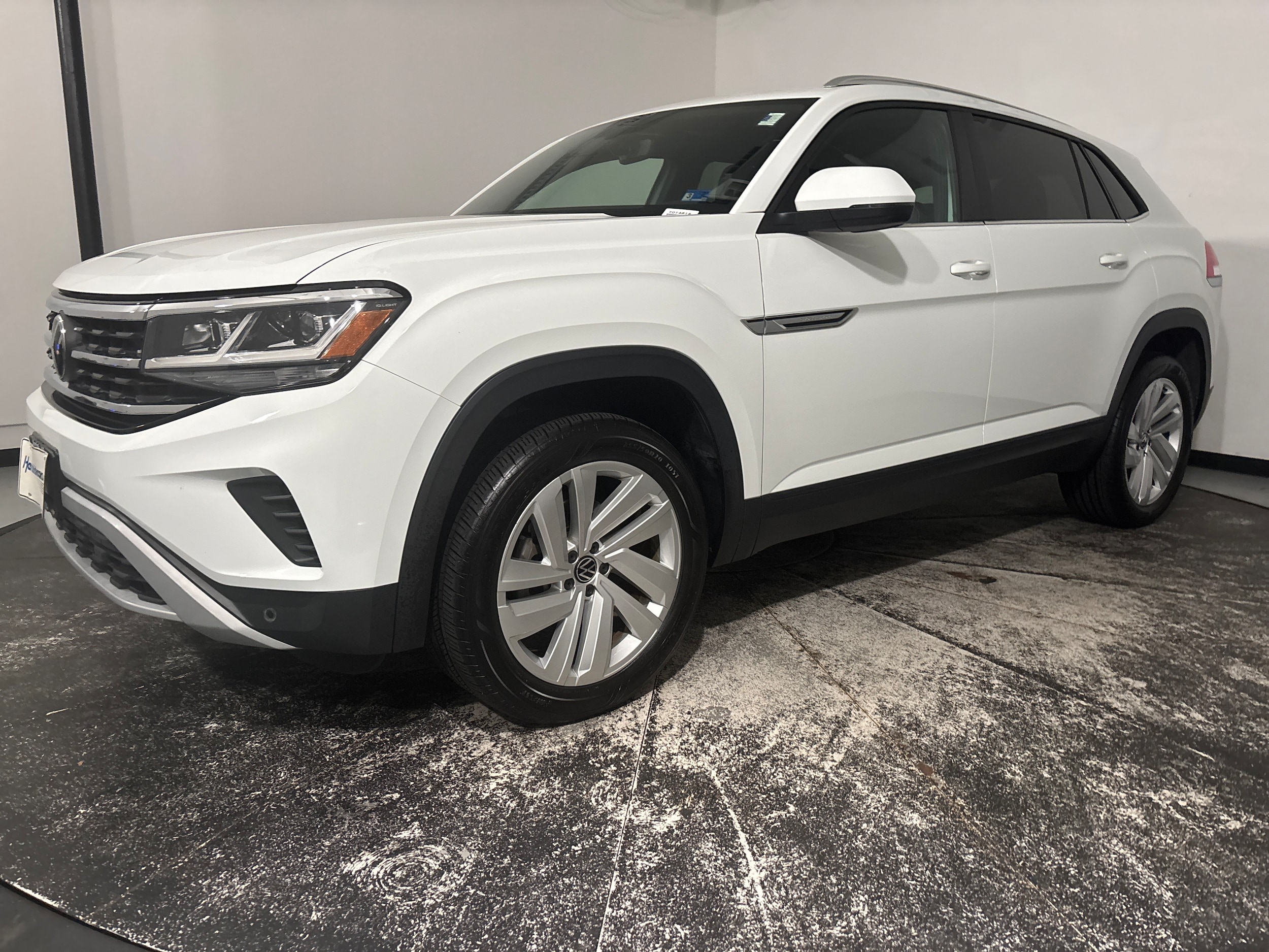 Volkswagen Atlas Cross Sport 3.6L V6 SE W/Technology