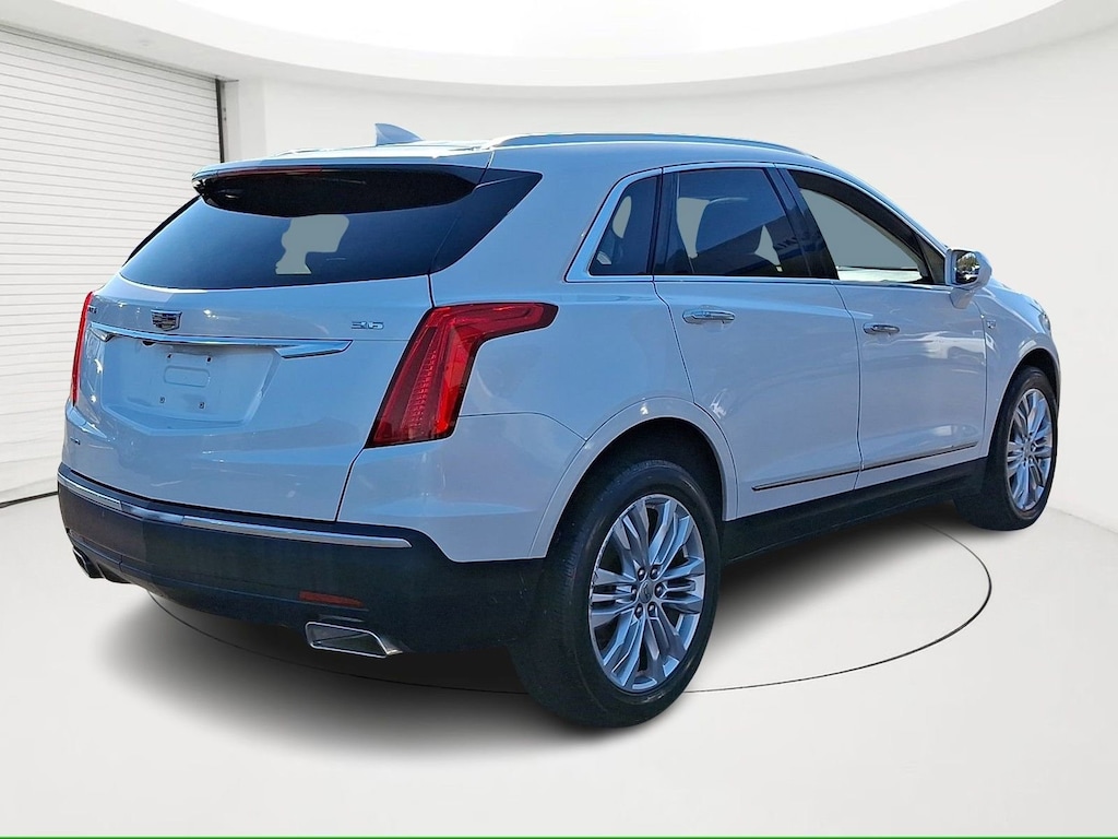 Used 2017 CADILLAC XT5 Premium Luxury AWD SUV