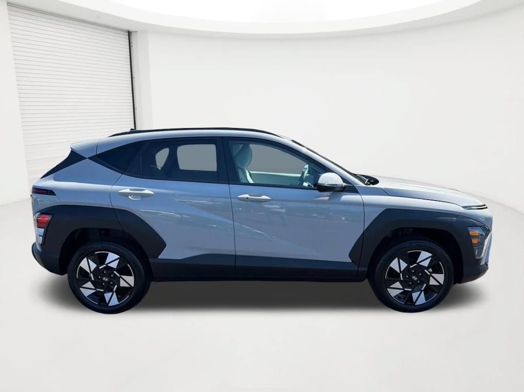 Used 2025 Hyundai Kona SEL