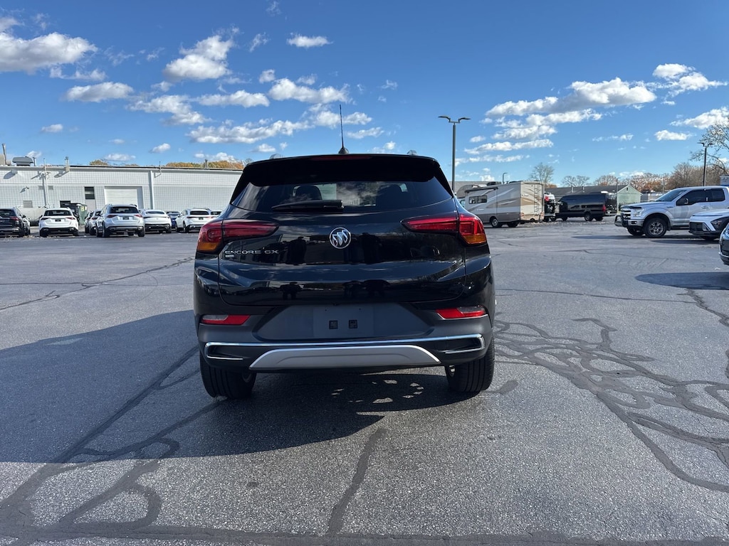 Certified 2022 Buick Encore GX Essence SUV