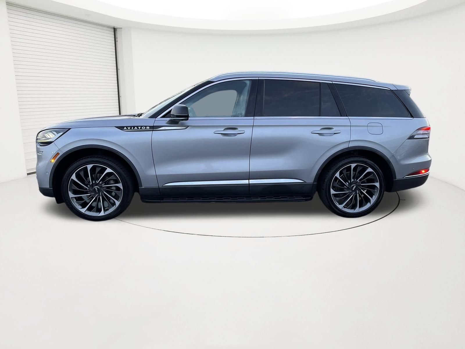 5LM5J7XC9MGL01609