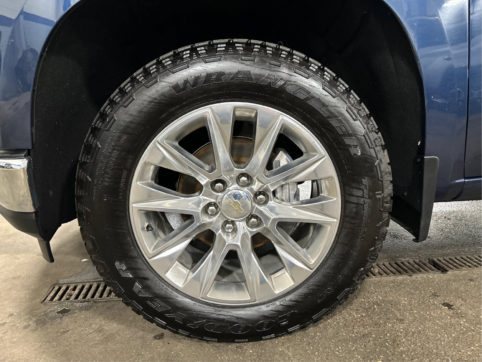 2022 Chevrolet Silverado 1500 Limited LTZ - Photo 25