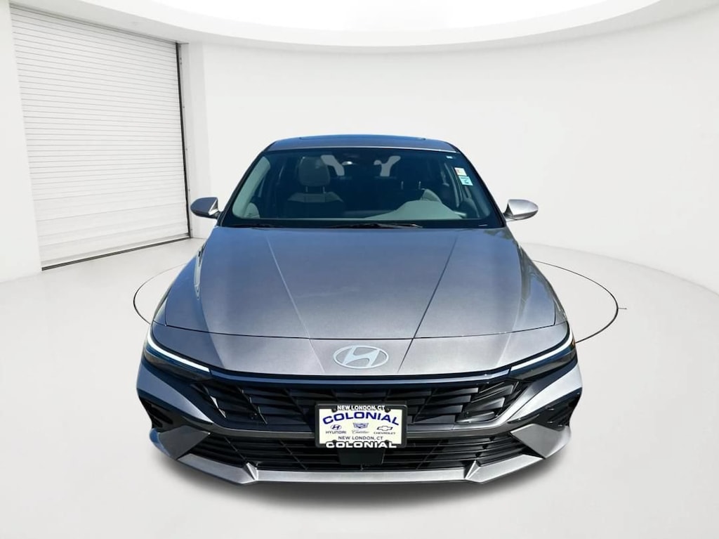 Used 2025 Hyundai Elantra SEL Convenience