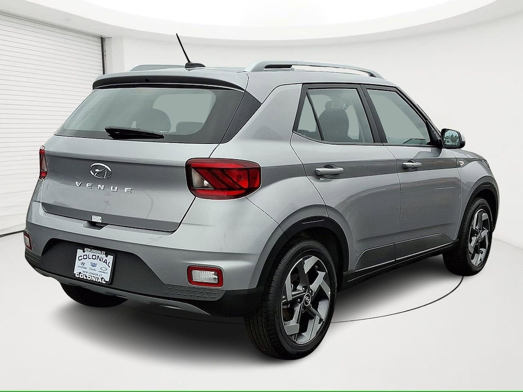 Used 2025 Hyundai Venue SEL