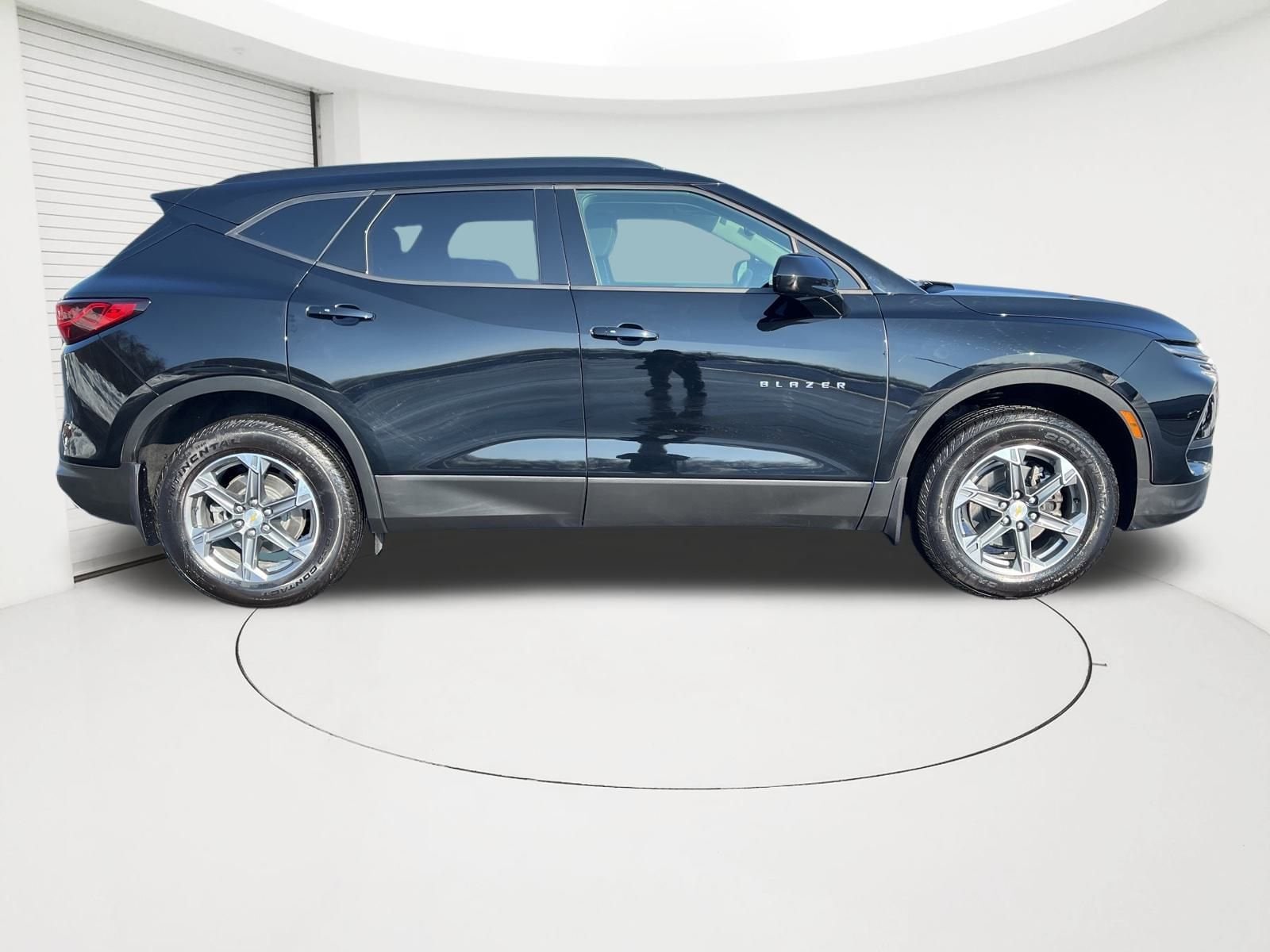 2025 Chevrolet Blazer 2LT - Photo 10