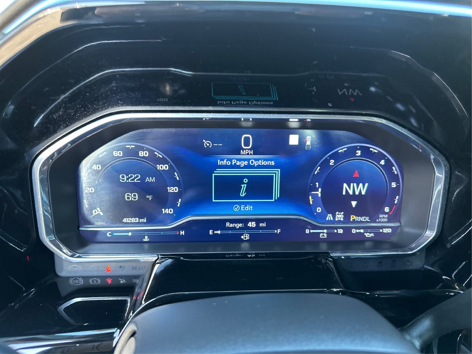 2023 Chevrolet Silverado 1500 LT - Photo 16