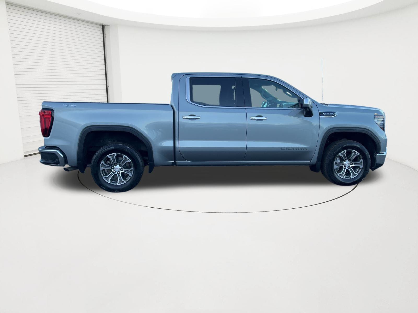 2025 GMC Sierra 1500 SLT - Photo 6