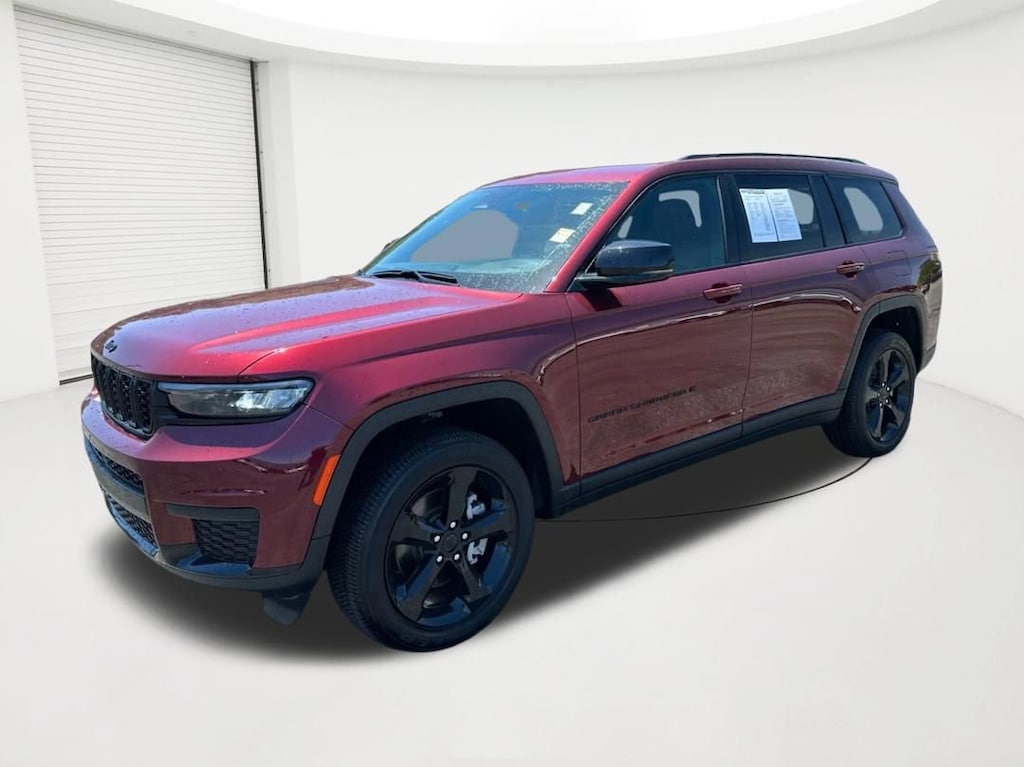 Used 2025 Jeep Grand Cherokee L Altitude X
