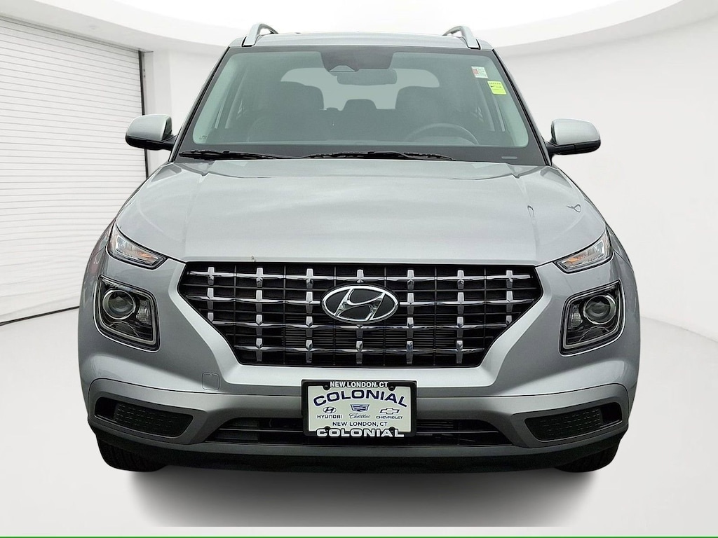 Used 2025 Hyundai Venue SEL