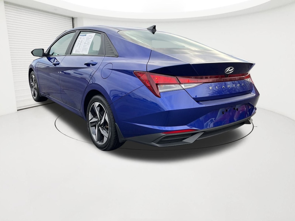 Used 2023 Hyundai Elantra SEL
