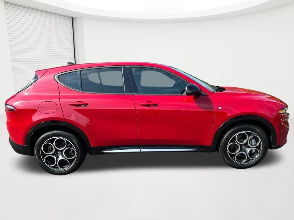 Used 2024 Alfa Romeo Tonale Ti