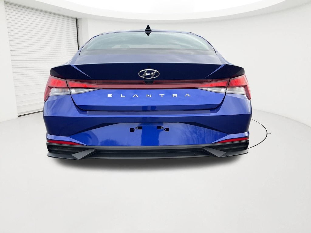 Used 2023 Hyundai Elantra SEL