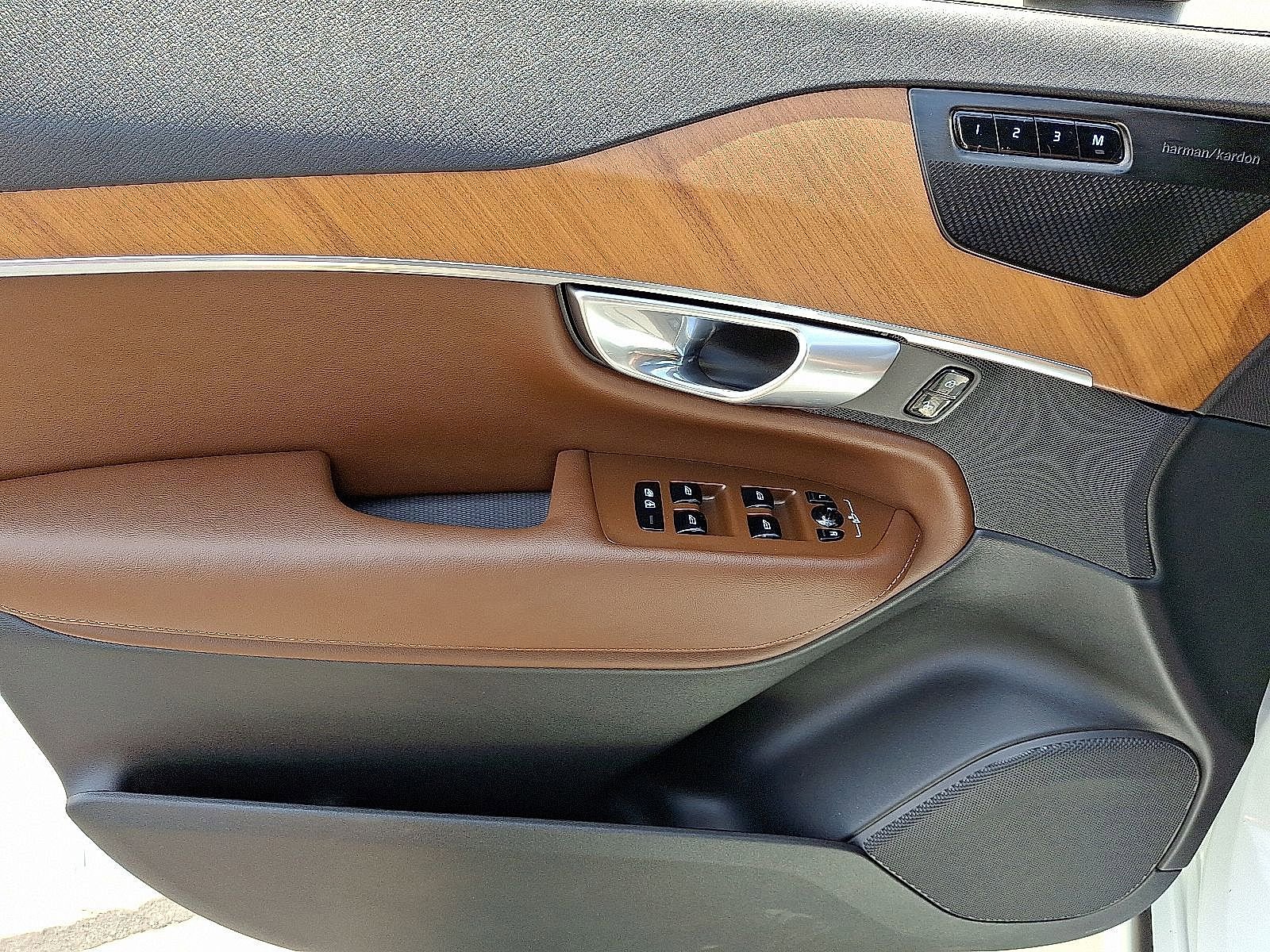 2024 Volvo XC90 Plus - Photo 13