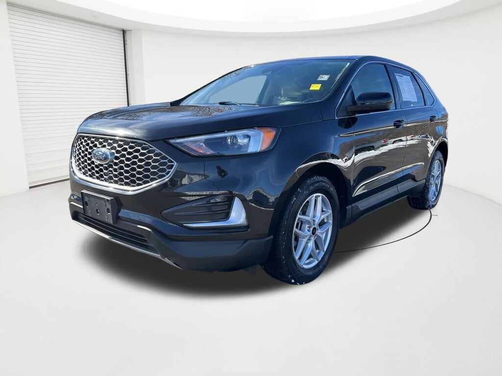 Used 2024 Ford Edge SEL