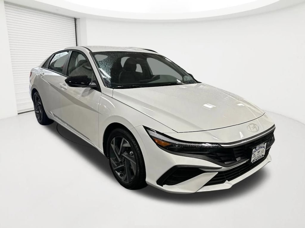 Used 2025 Hyundai Elantra SEL Sport