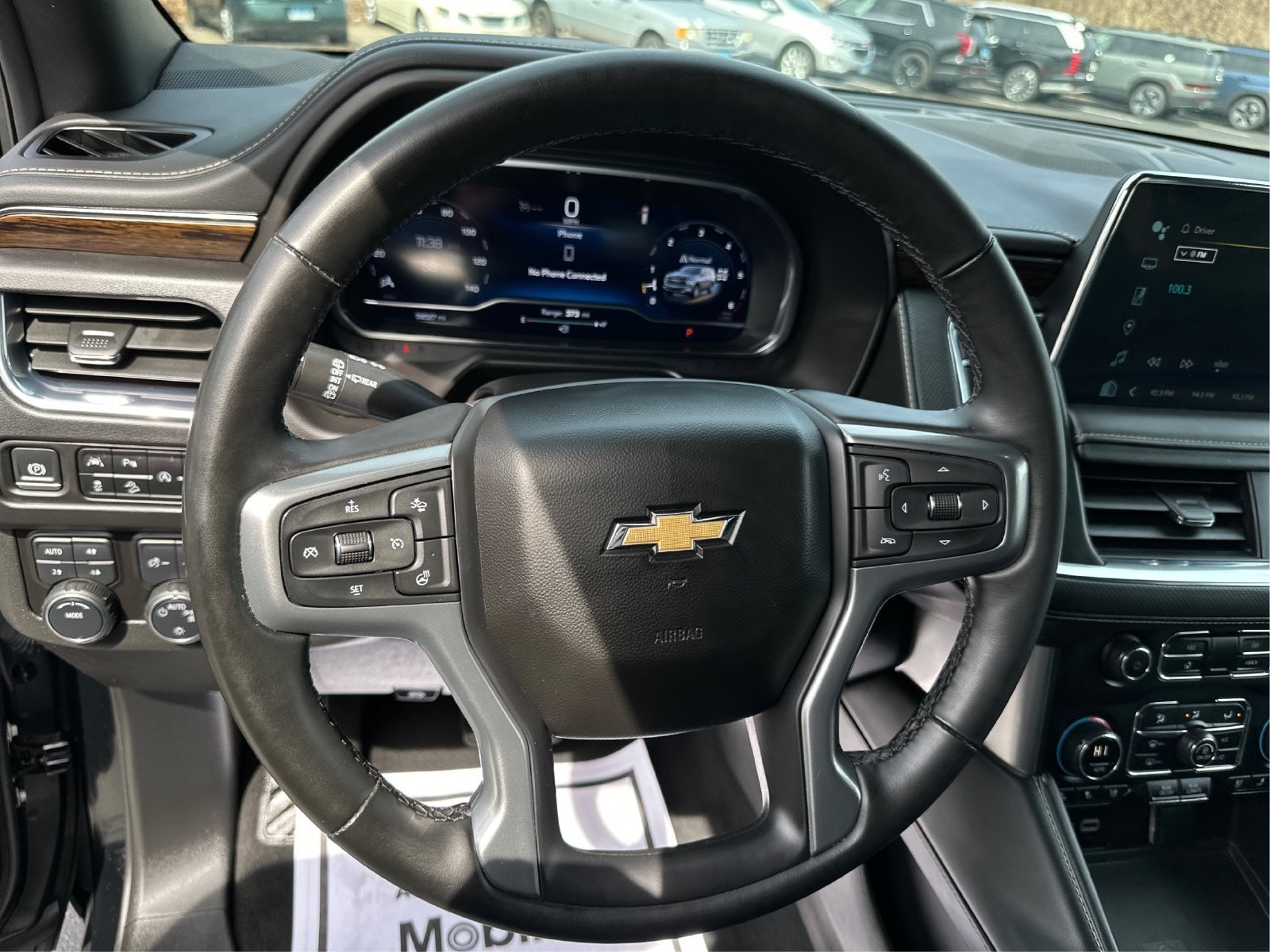 2024 Chevrolet Suburban Premier - Photo 19