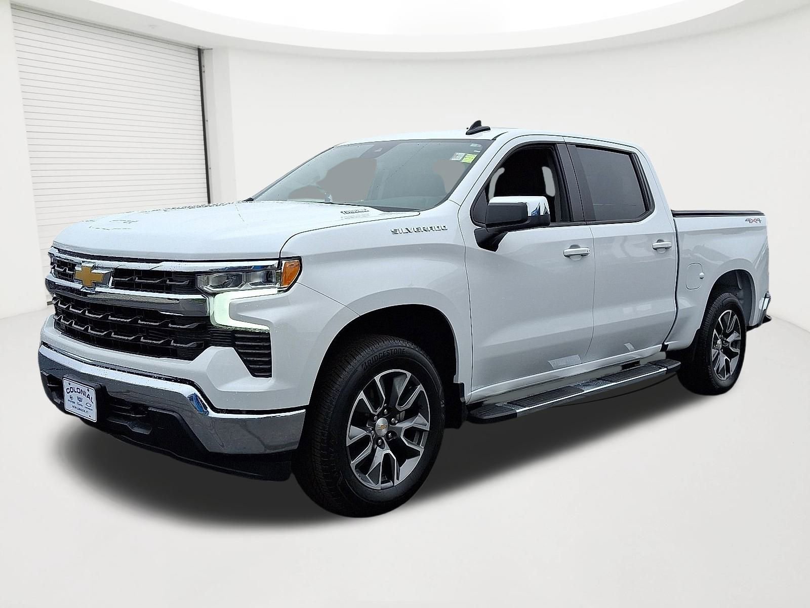 2025 Chevrolet Silverado 1500 LT's photo