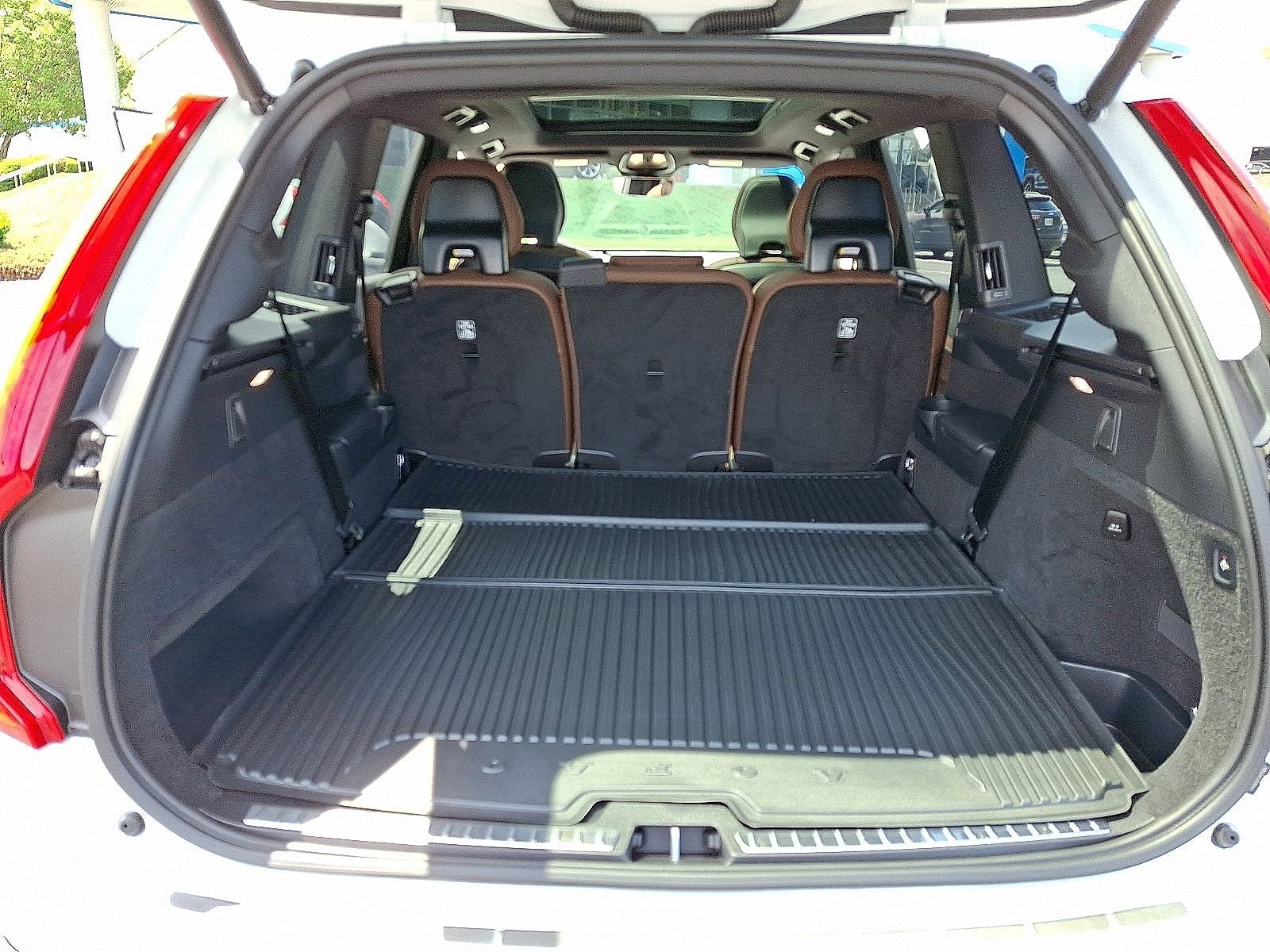 2024 Volvo XC90 Plus - Photo 27