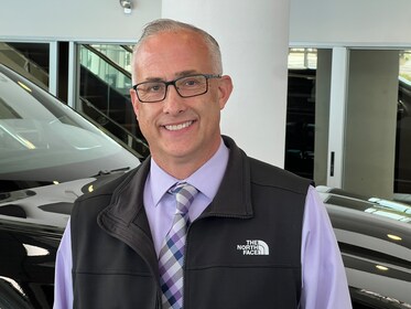 Staff member Michael Finkelstein from ID_75ed074fe35a