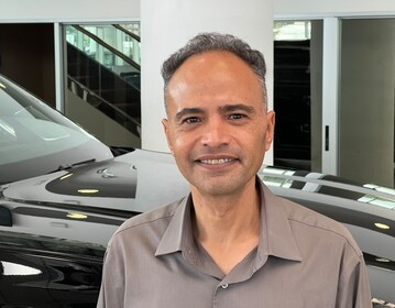 Staff member Stephano Abdelrahman from ID_75ed074fe35a