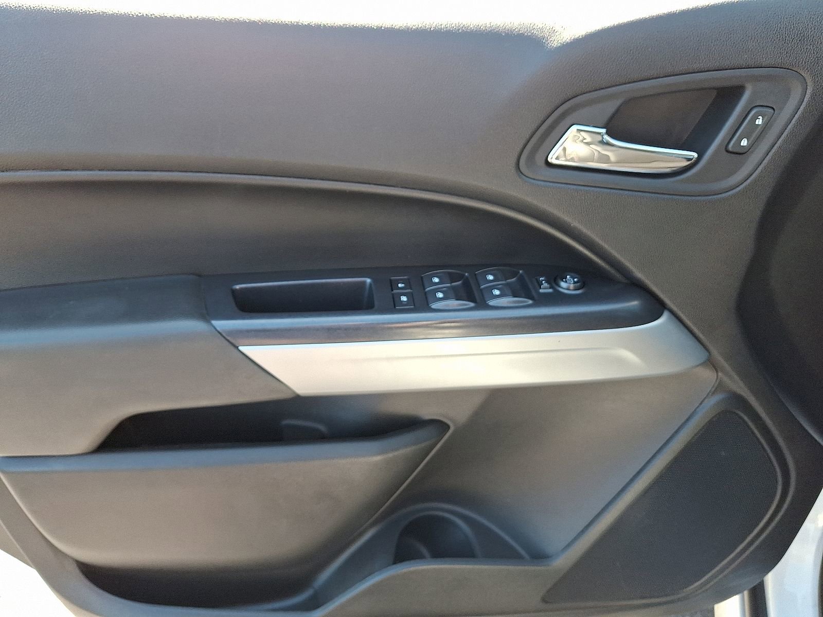 2020 Chevrolet Colorado ZR2 - Photo 14