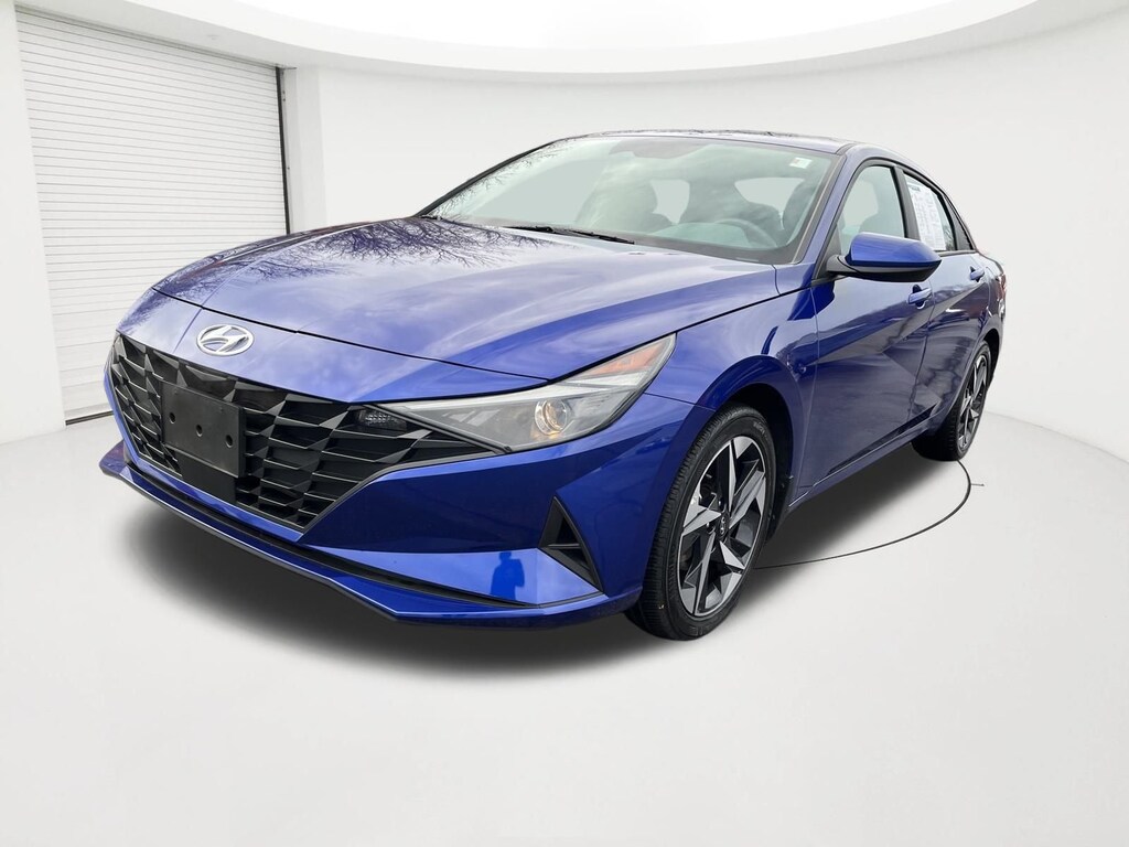 Used 2023 Hyundai Elantra SEL