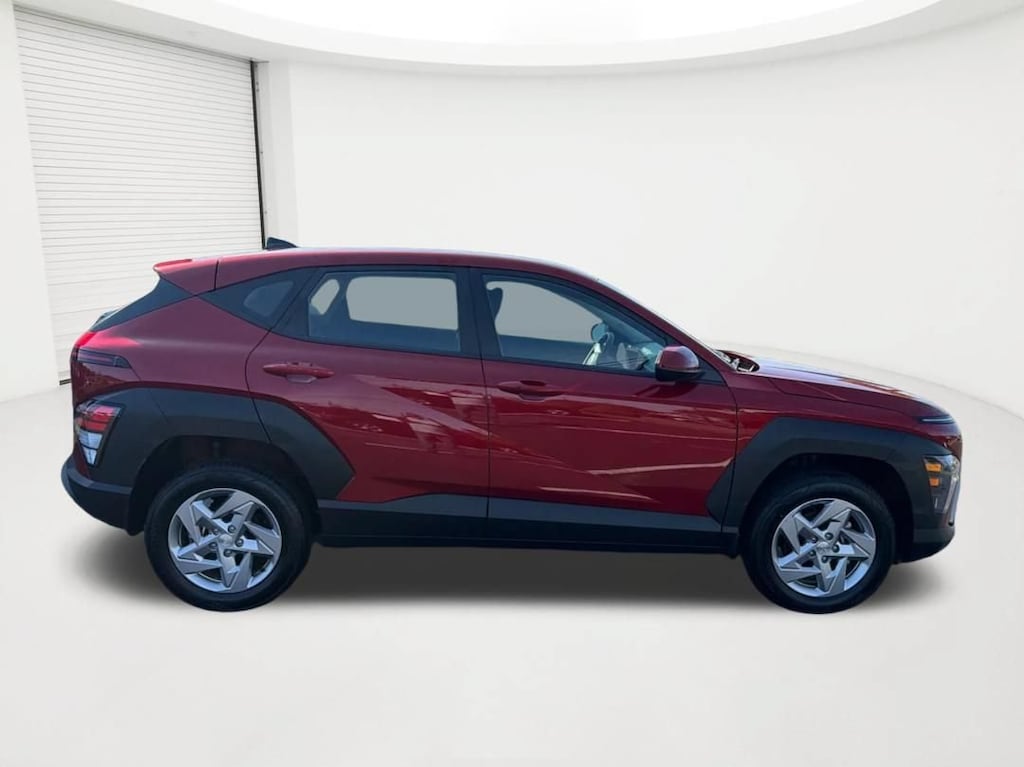 Used 2026 Hyundai Kona SE