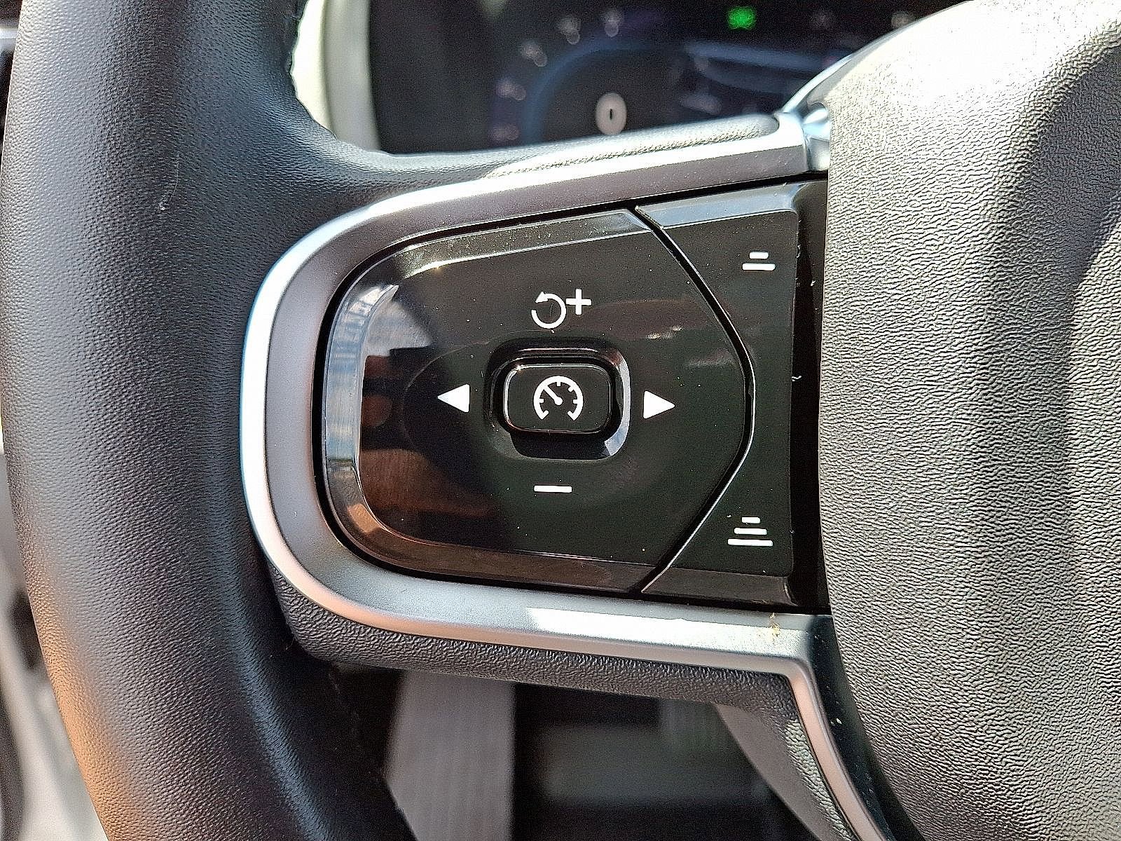 2024 Volvo XC90 Plus - Photo 22