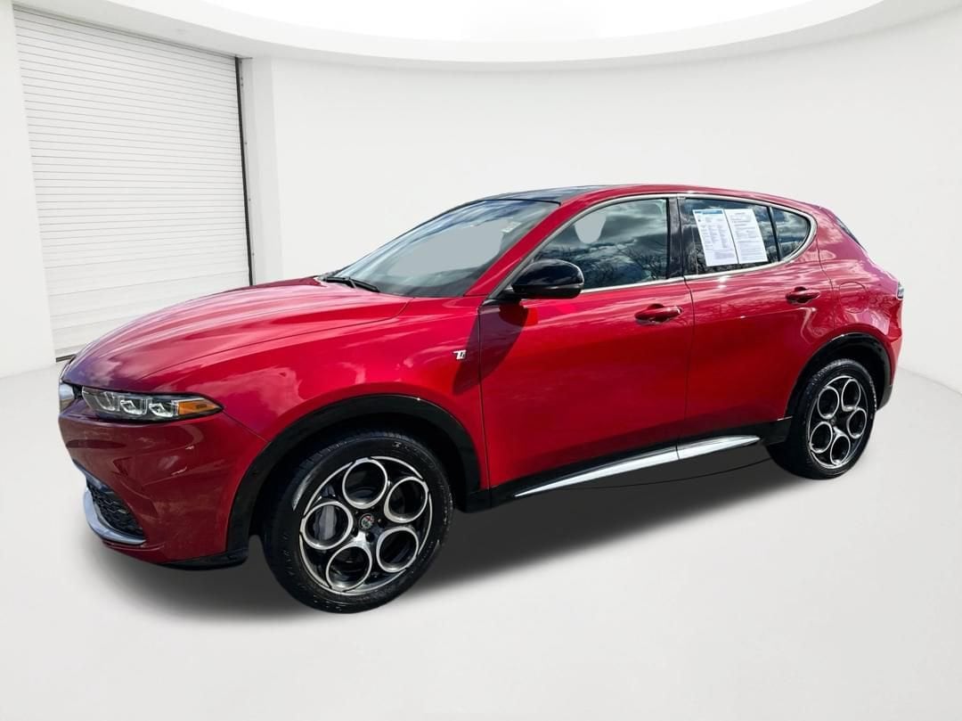 2024 Alfa Romeo Tonale TI's photo