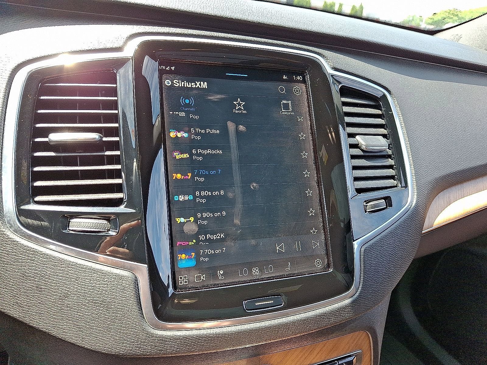 2024 Volvo XC90 Plus - Photo 18