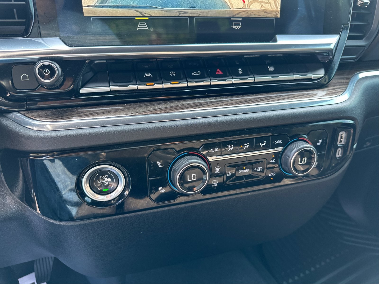2024 Chevrolet Silverado 1500 LT - Photo 27