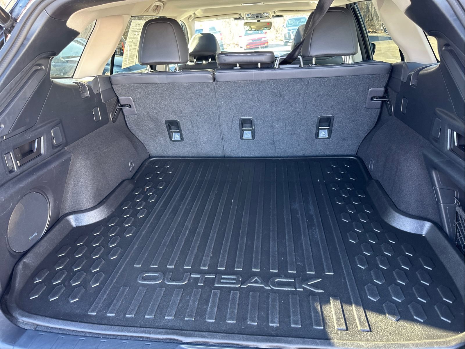 2023 Subaru Outback Limited - Photo 13