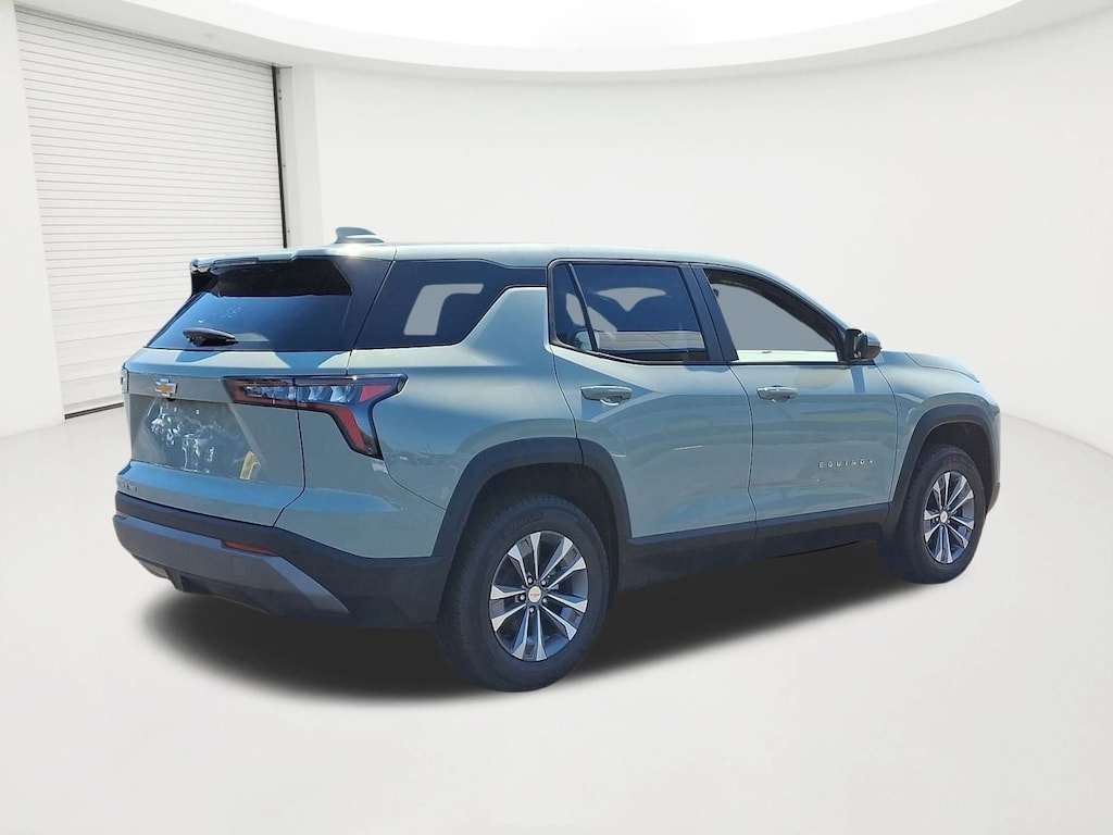 New 2026 Chevrolet Equinox LT SUV