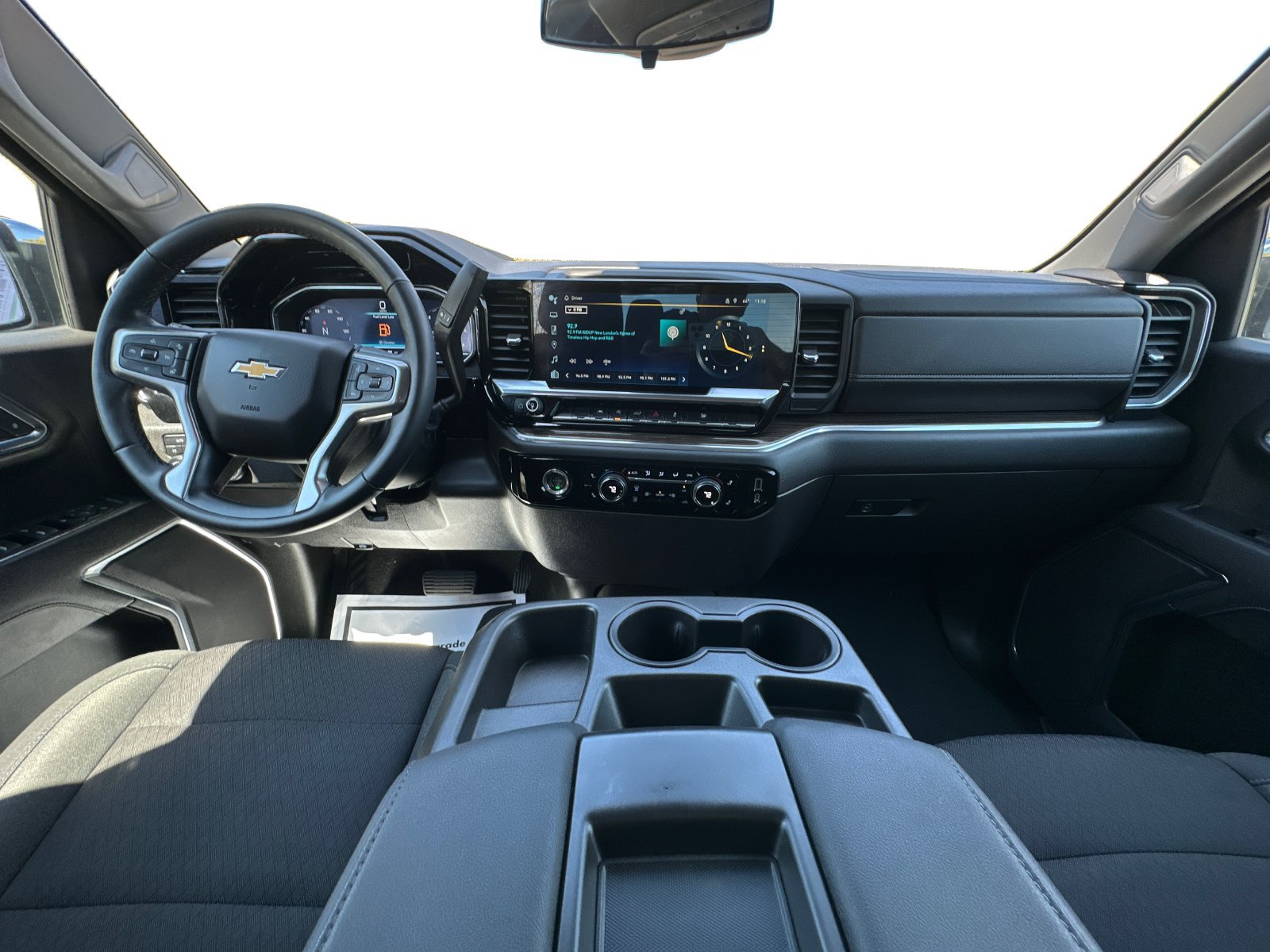 2023 Chevrolet Silverado 1500 LT - Photo 13