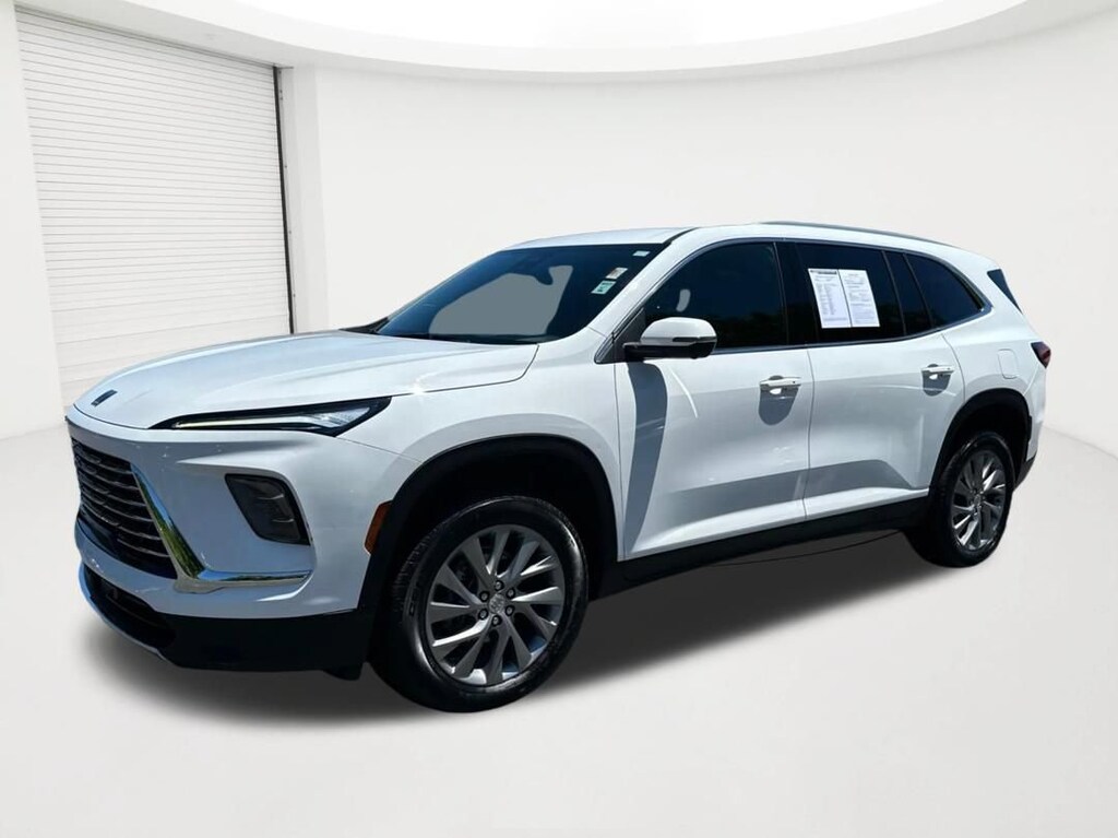 Used 2025 Buick Enclave Preferred SUV