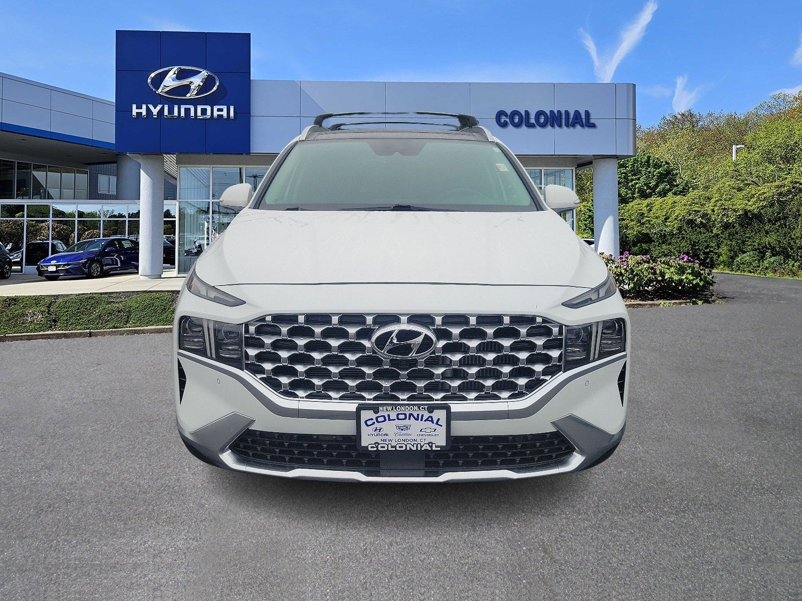 Used 2022 Hyundai Santa Fe Limited with VIN 5NMS4DAL8NH380211 for sale in New London, CT