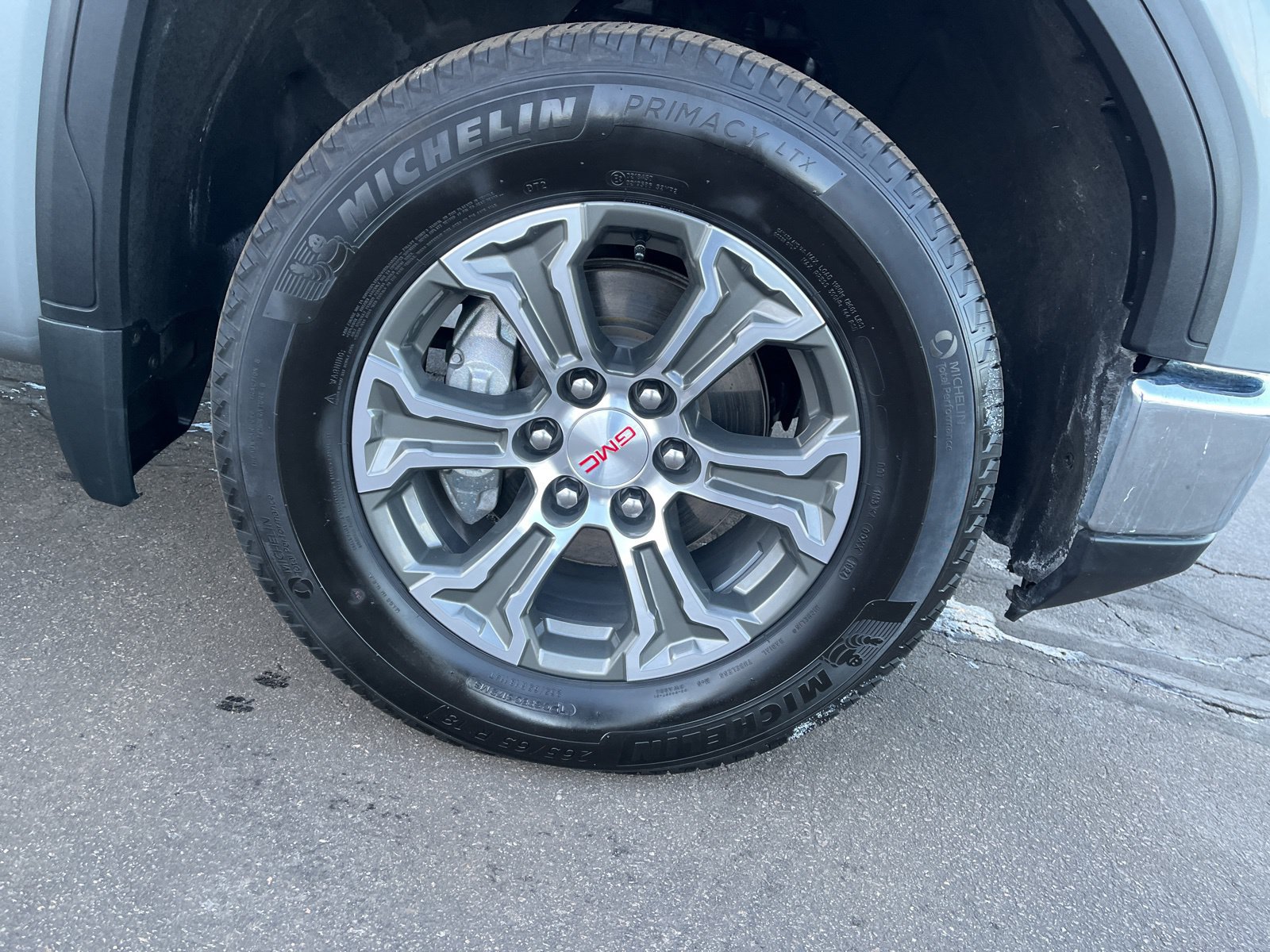 2025 GMC Sierra 1500 SLT - Photo 12