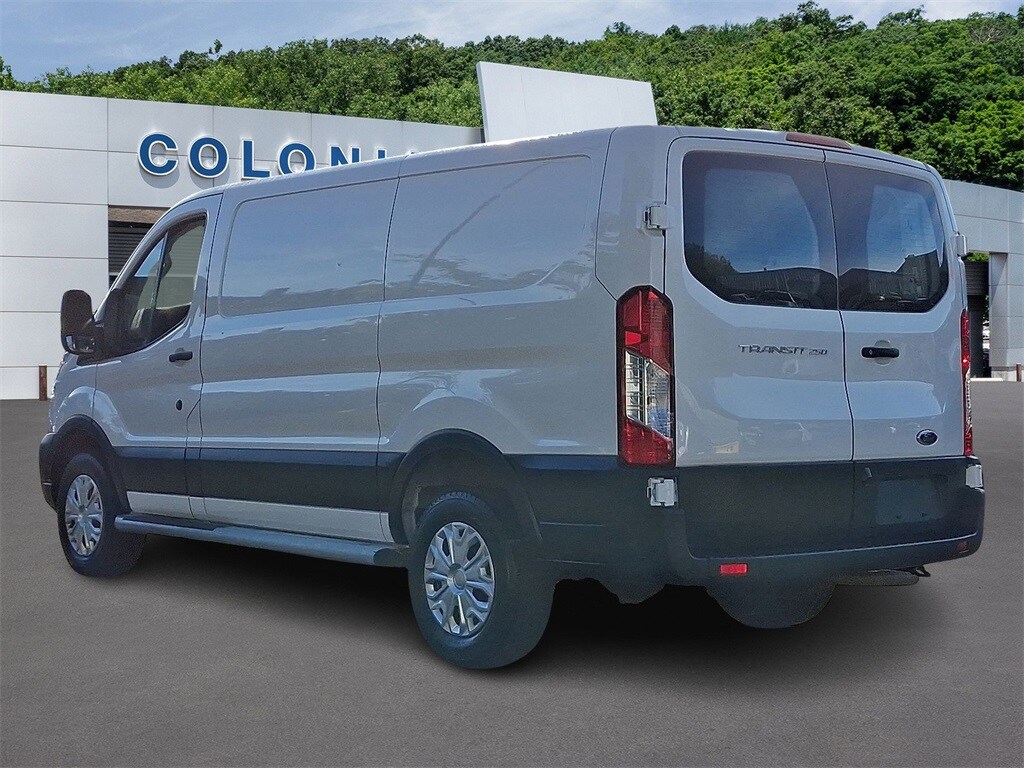 2023 Ford Transit photo 2