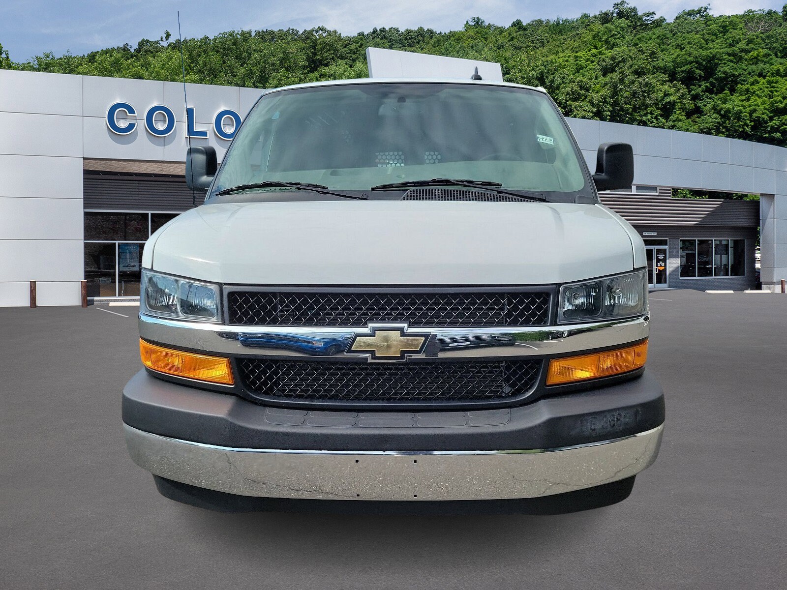 Used 2022 Chevrolet Express Cargo Work Van with VIN 1GCWGAFP7N1257237 for sale in Danbury, CT