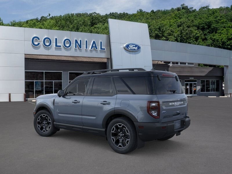 2025 Ford Bronco Sport Outer Banks photo 3