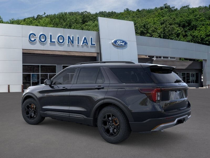 2026 Ford Explorer photo 2