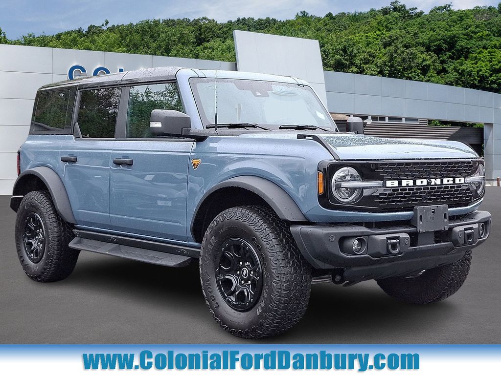 2025 Ford Bronco Badlands 4x4's photo