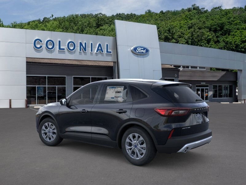 2025 Ford Escape Active photo 2