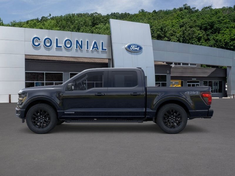 2025 Ford F-150 XLT photo 2
