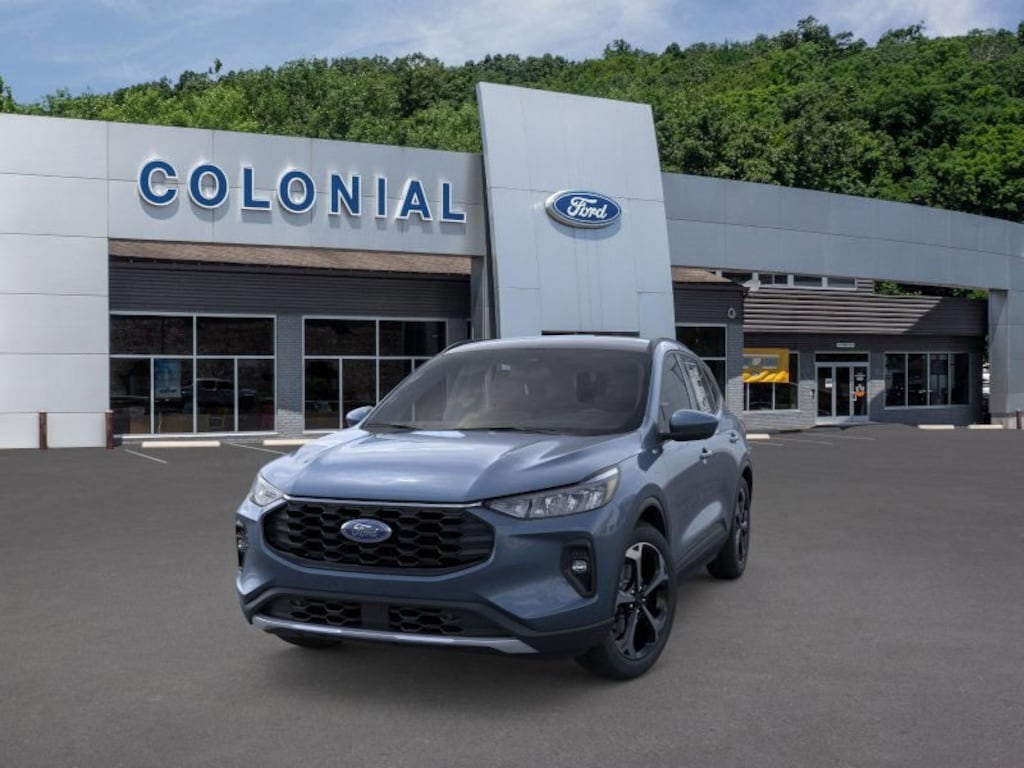 New 2026 Ford Escape Hybrid ST-Line Select SUV