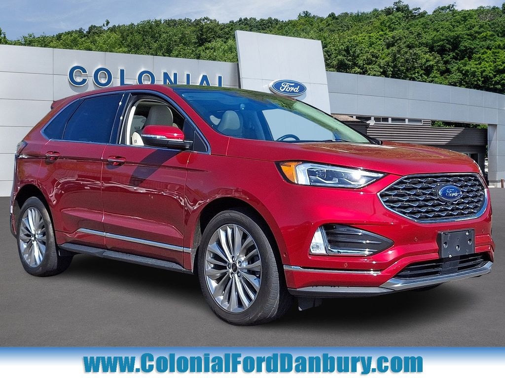 Used 2023 Ford Edge Titanium SUV